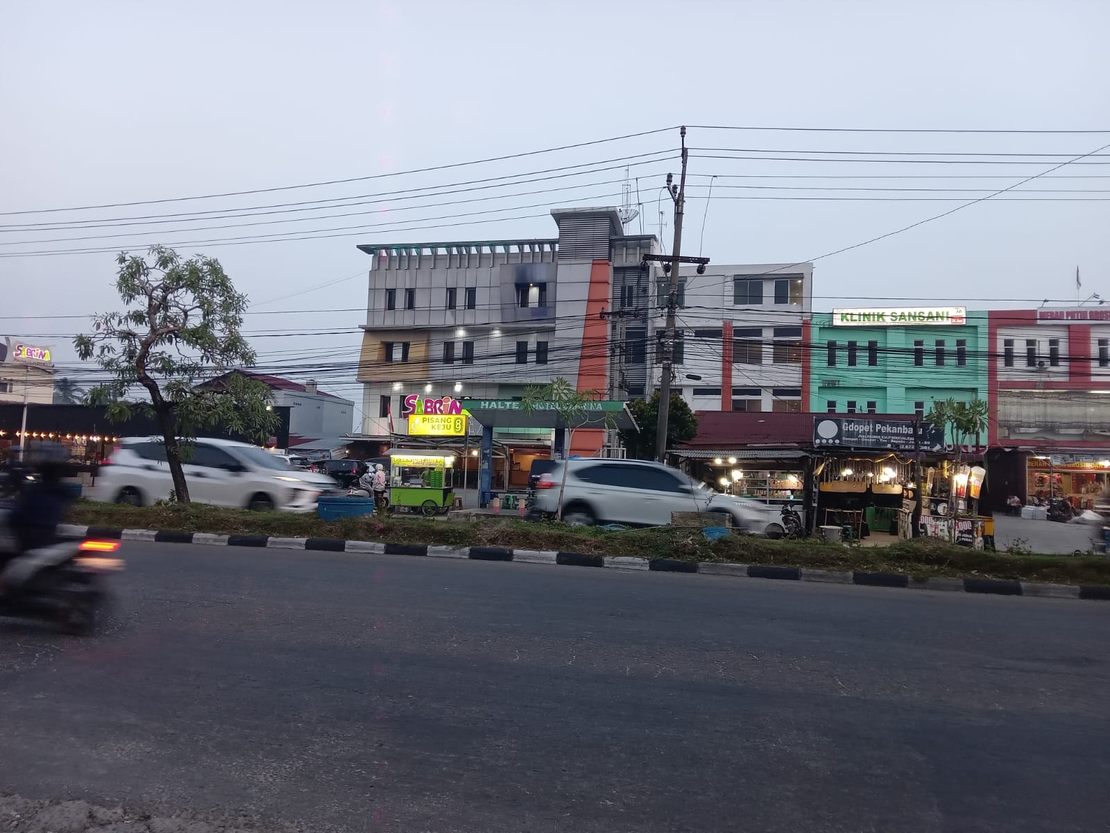 Property sejenis