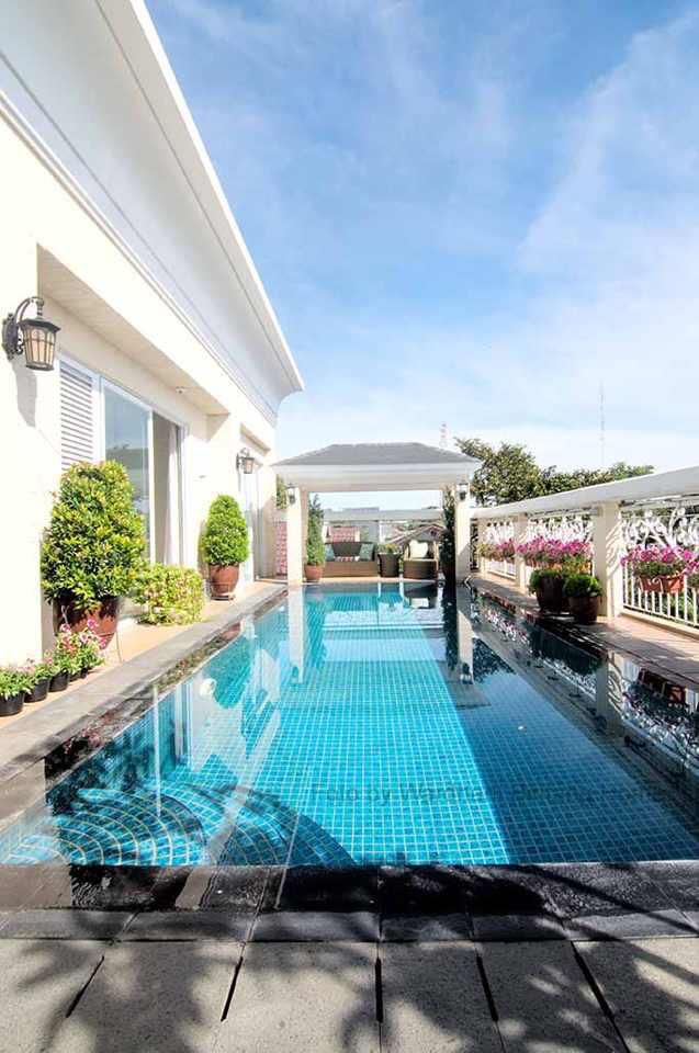 Property sejenis